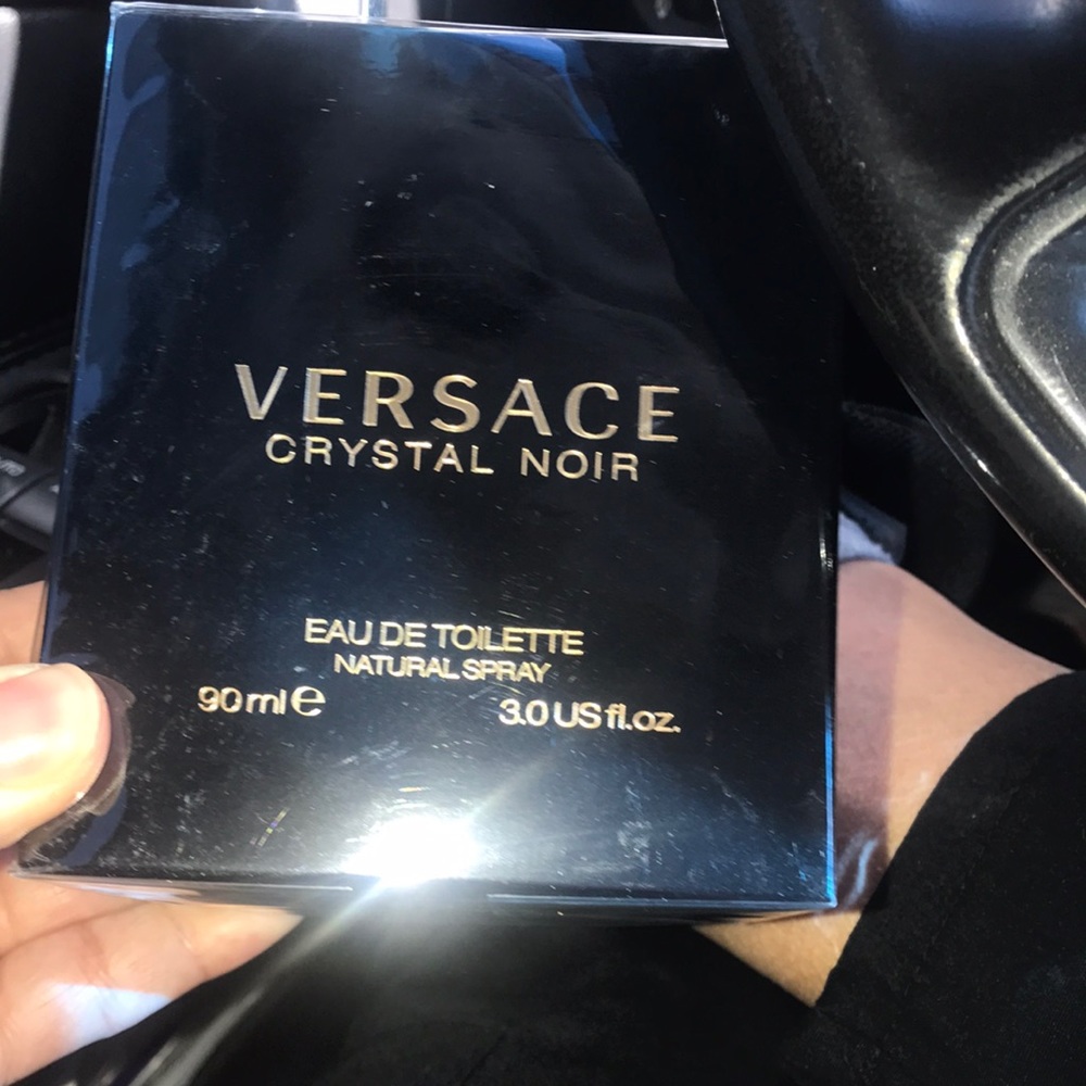 Versace crystal noir 90ml
